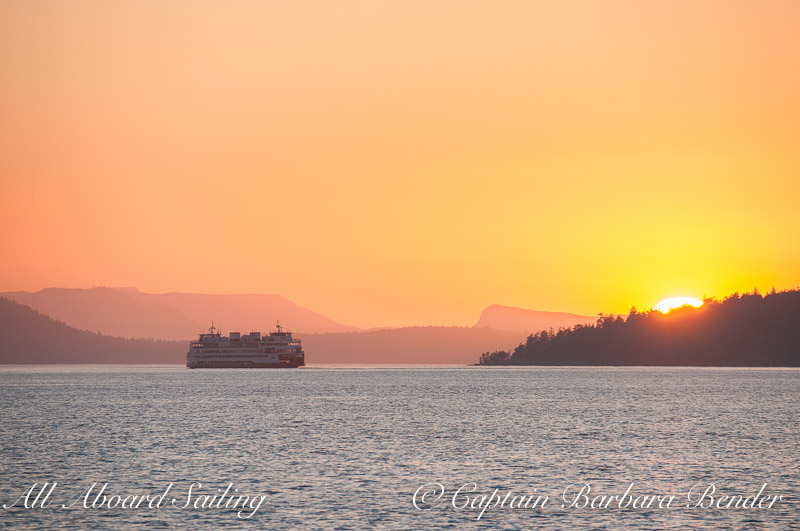 Wa state ferry arriving Friday Harbor at Sunset