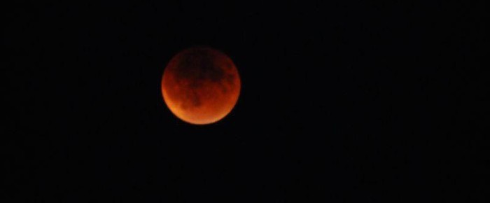 Supermoon – Full Lunar Eclipse follows Sunset Sail