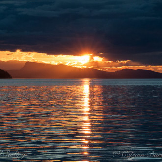 Sailing Sunset to twilight with the full moon rise