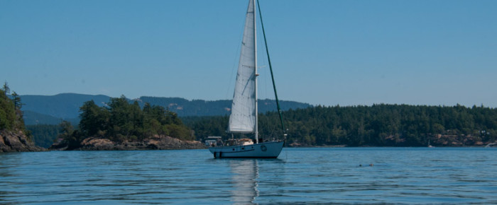 Short sail to Yellow Island