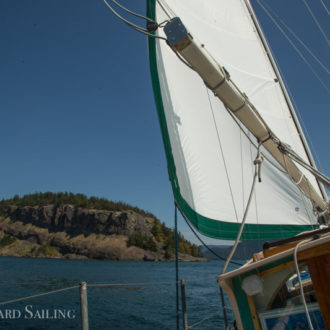 Summer sail with Reefed sails