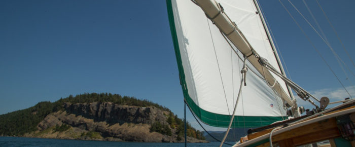 Summer sail with Reefed sails