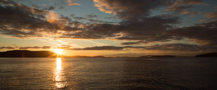 Sunset sail to Flattop Island