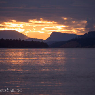 Half Day sail North to Flattop NWR and the Cactus Islands