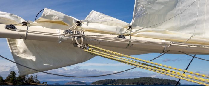 Spritely Sail to Flattop Island